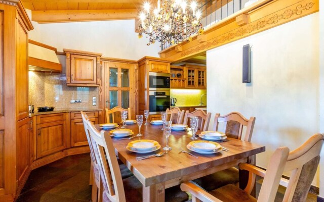 Boutique Apartment With Sauna in Saalbach-hinterglemm