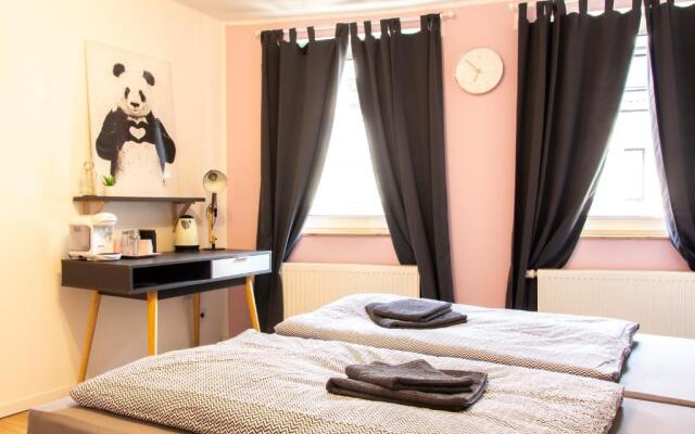 Rooms4ring@ Nürburgring Industrial Design House