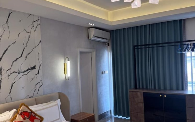 Sujimoto Residences Precious