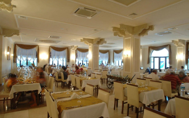Hotel Gure Saruhan Thermal
