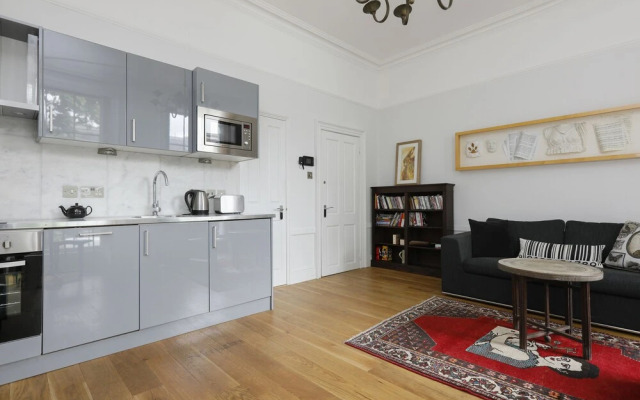 JOIVY Elegant 1-bed flat in Islington, sleeps 2