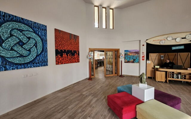 Serpina Hotel - Adults Only