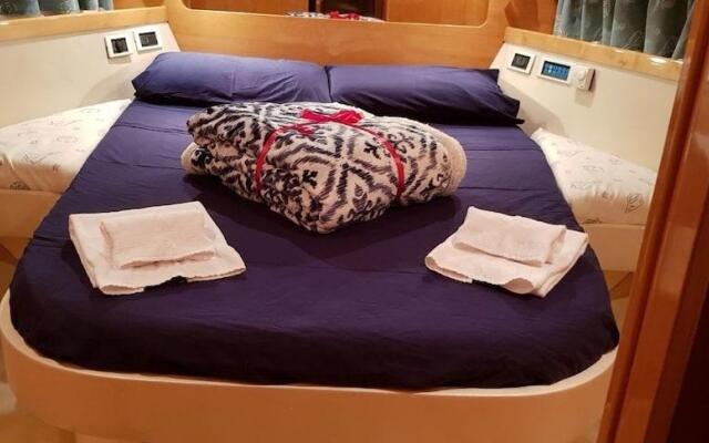 Yacht Suite Capri