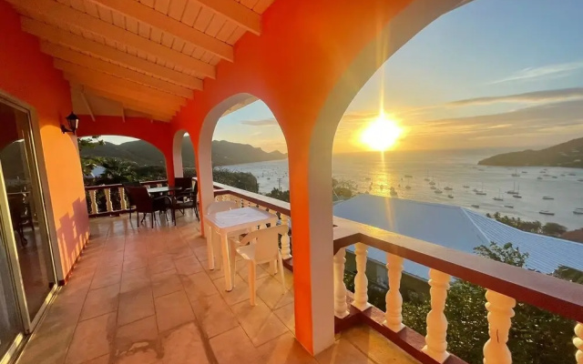 Immaculate 3 Bed Villa Overlooking Admiralty Bay