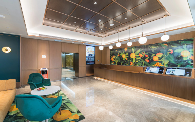 Orange Hotel (Shenzhen Futian Convention and Exhibition Center)