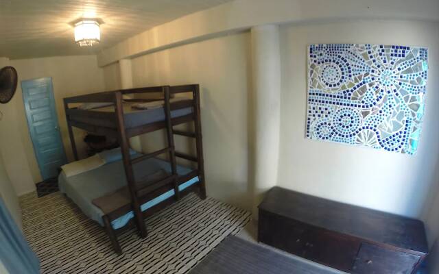Parham Plaza Hotel