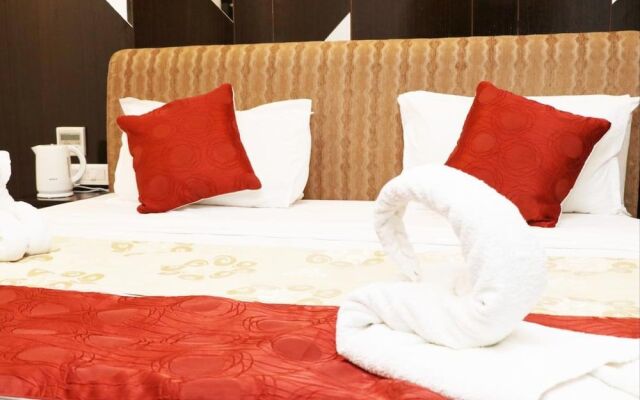Hotel PVK Grand
