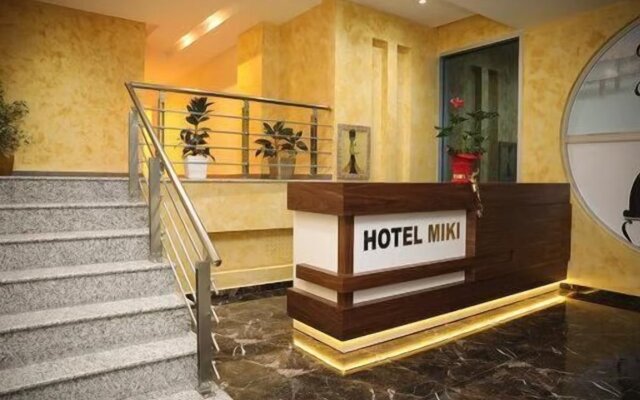 Hotel Miki