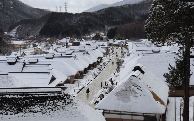 Guesthouse Oyado Iizaka - Hostel