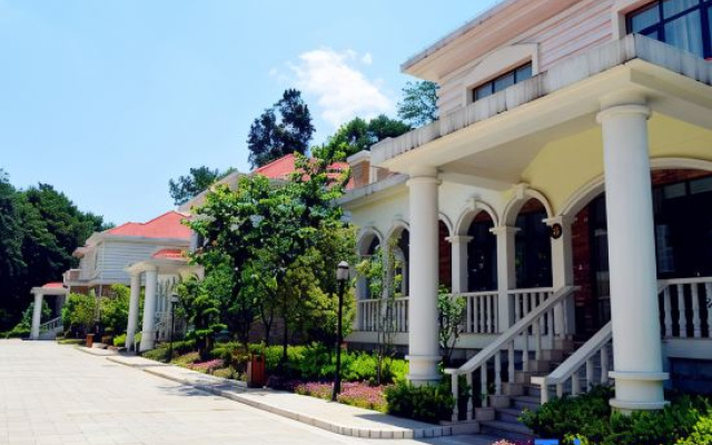 Yunnan Cadre Sanatorium
