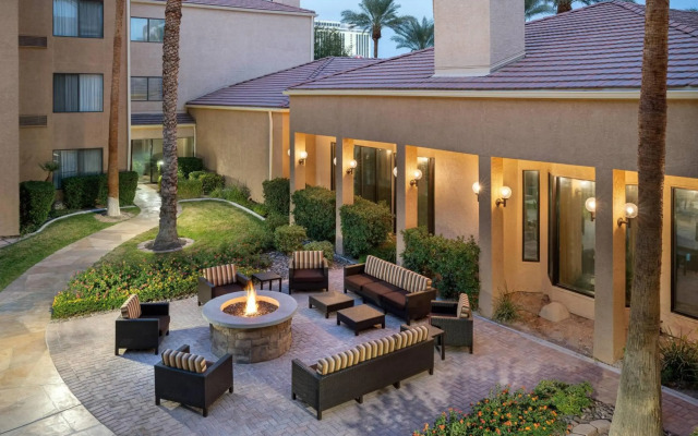 Courtyard by Marriott Las Vegas Convention Center