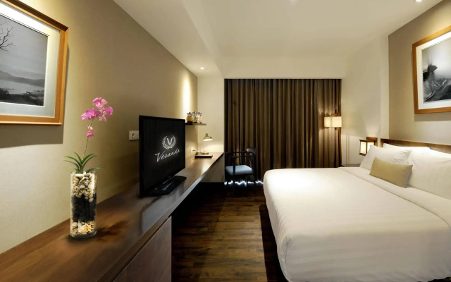 Veranda Hotel Pakubuwono