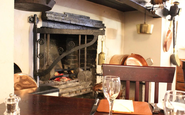 Old Kings Arms Hotel