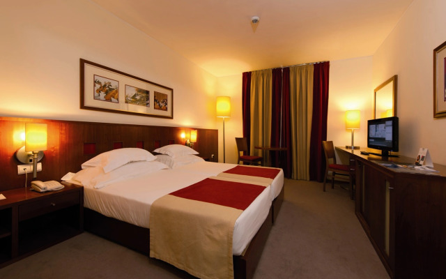 Vila Gale Opera Hotel