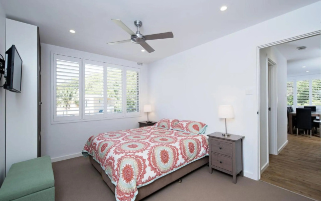 Shoal Bay Road, Del Rae, Unit 18, 25 – Guest Rooms – Shoal Bay