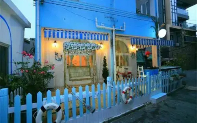 Cape No. 7 Sea House