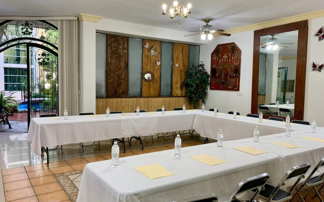 Inn Galerias Hotel