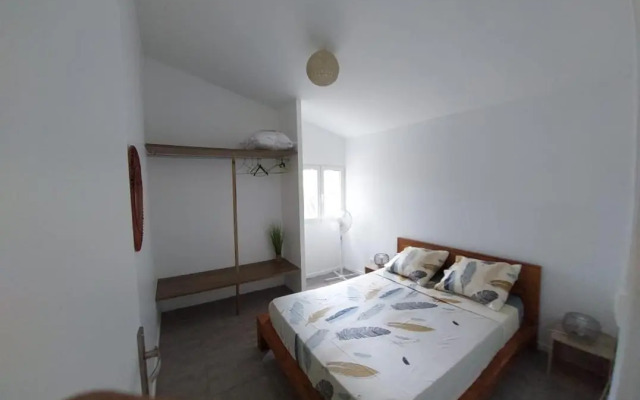 L'avocat avec piscine chauffée et jacuzzi