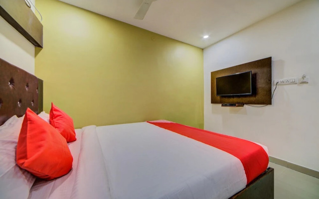 OYO 4025 Hotel Meredian Orchid