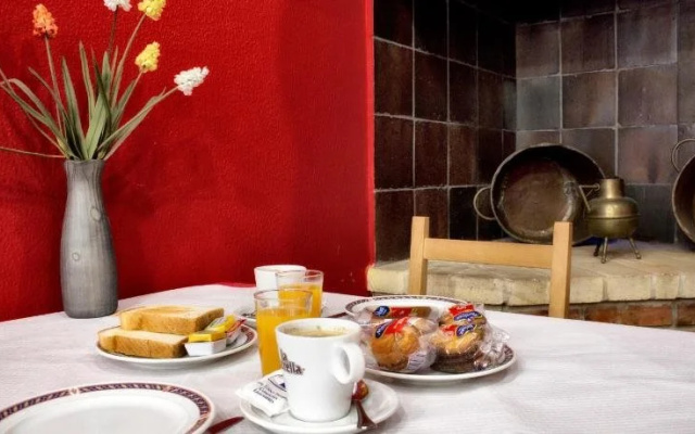 Hotel Eladia