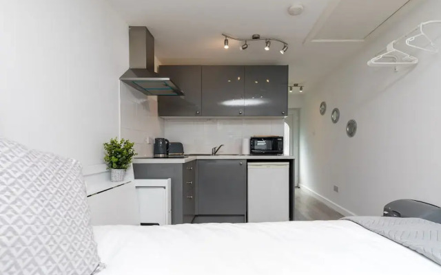 Findon Suite