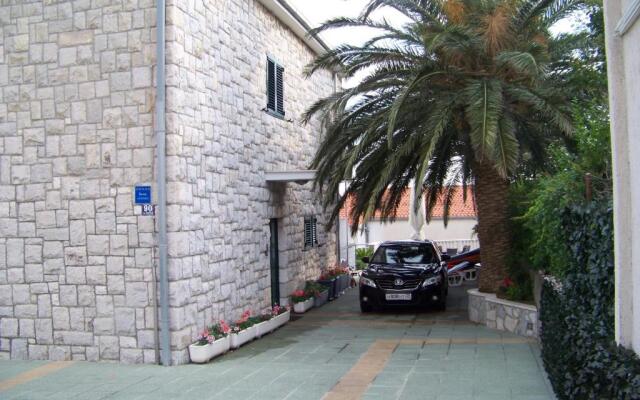 Apartments Bozikovic