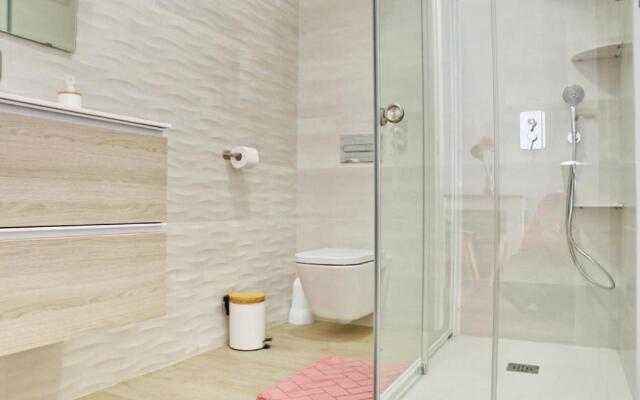 Casa con piscina de agua salada II