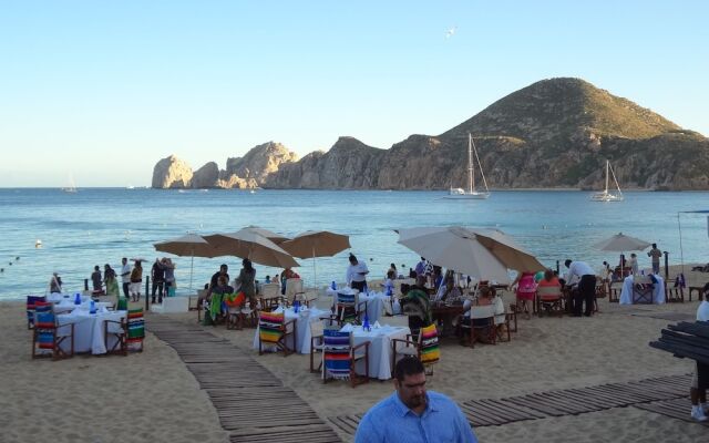 Cabo Hotel For Mexicans Only