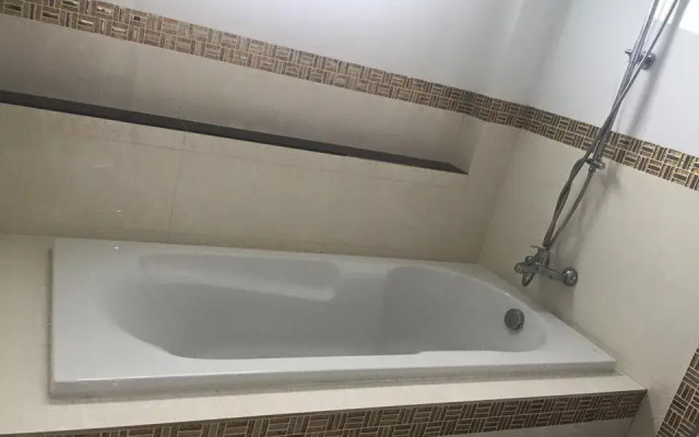 Champathong Vangvieng Hotel