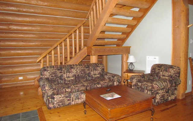 Chancellor Peak Chalets