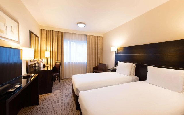 DoubleTree by Hilton London Heathrow Airport