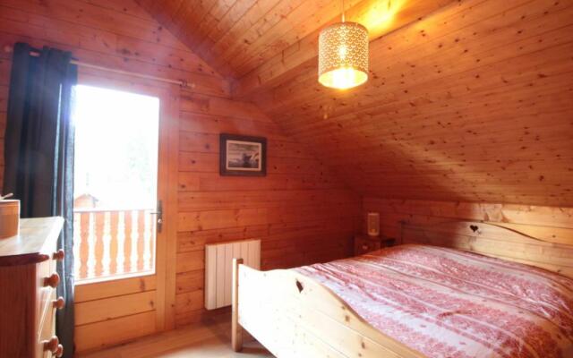 Chalet Les Carroz d'Arâches, 4 pièces, 8 personnes - FR-1-572-107