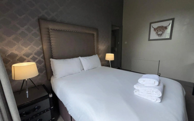 Richmond Park Hotel