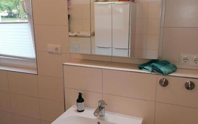 Voss barrierefrei mit Terrasse & Parkplatz - ABC313