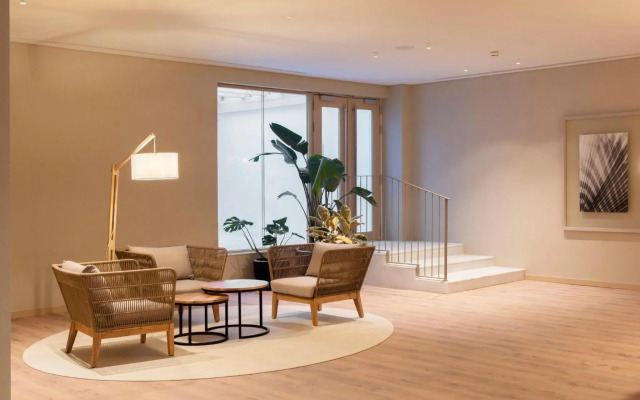 Crowne Plaza Caparica Lisbon by IHG
