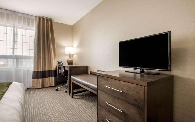 Comfort Inn & Suites Red Deer