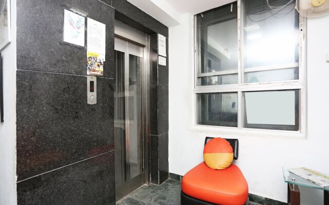 OYO 16010 The Stay