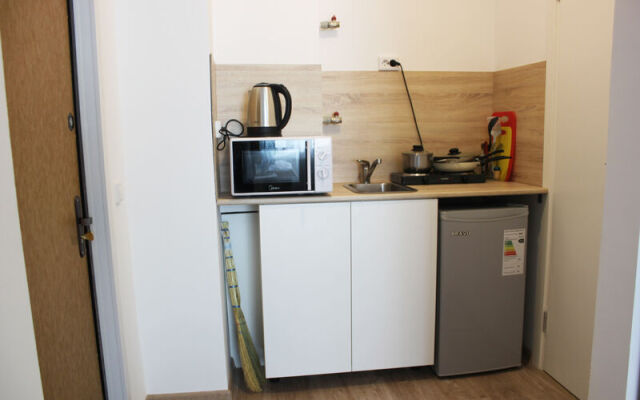 Apartments Like at home on Mira str., 4