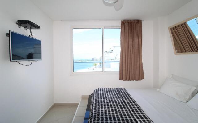 Pineapples F8 Copacabana Quiet Penthouse
