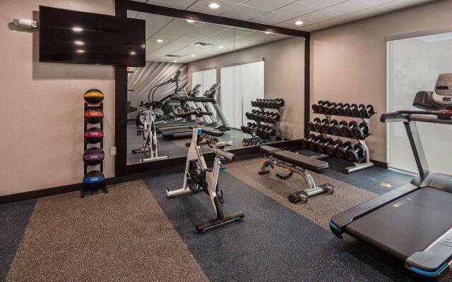 GLō Best Western Tulsa East Route 66