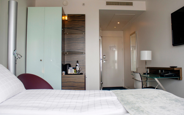 Copenhagen Island Hotel