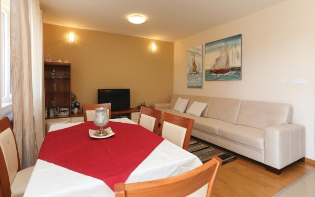 Beautiful Home in Krilo Jesenice With Wifi and 3 Bedrooms