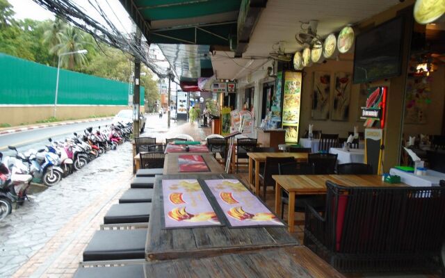 Kata Green Beach Hotel