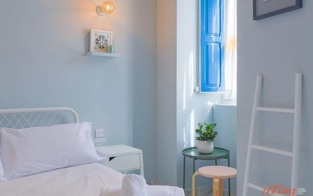 Retro Designer 1 Bedroom Apt in Cottonera New