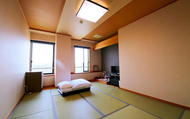 Hotel Matsukaze – Guest Rooms – Toyota
