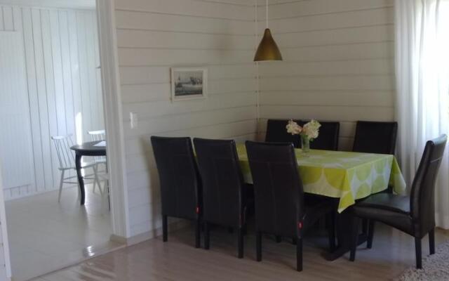 Paunolanmäki Holiday House
