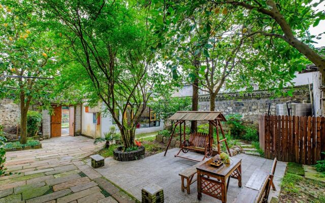 Nanzha Fuchang Bridge Family Vacation Homestay (Wuzhen Scenic Area Branch)