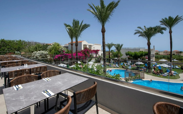 Selini Suites & Waterpark