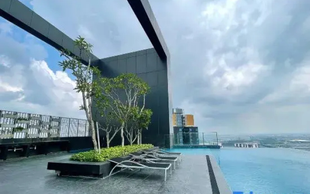 Hill10 Residence I-City 1
