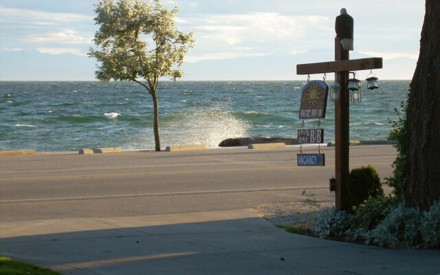 Davis Bay Bed & Breakfast